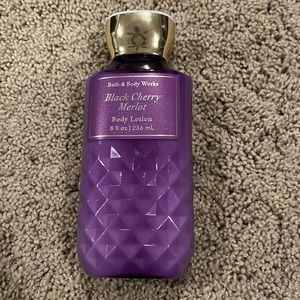 Bath and body works black cherry merlot body lotion